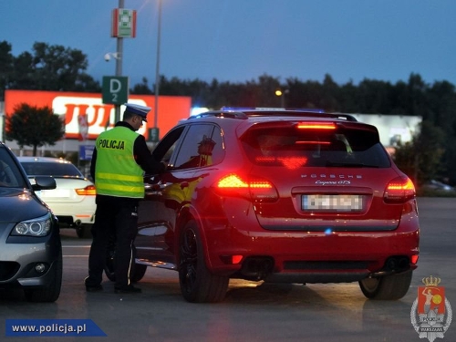 kontrola drogowa, źródło: www.policja.pl