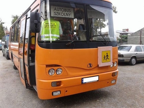 Niestety często okazuje się, że autobusy szkolne są w bardzo złym stanie technicznym, źródło: www.gitd.gov.pl