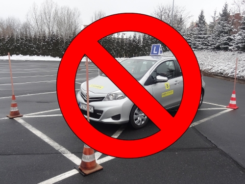 Za kierownicę "elki" nie można wsiadać, gdy ma się orzeczony zakaz prowadzenia pojazdów, źródło: materiały własne info-car.pl