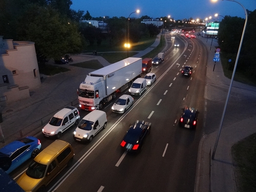 Spowolnienie ruchu jest zauważalne gołym okiem, źródło: materiały własne info-car.pl