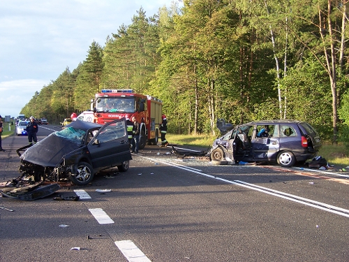 Wypadek drogowy w okolicy Nidzicy, źródło: www.warminsko-mazurska.policja.gov.pl